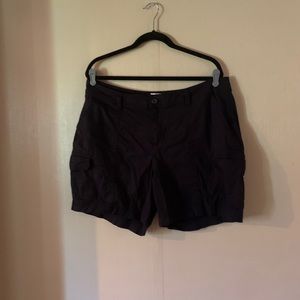 Black St. John’s bay shorts  size 18